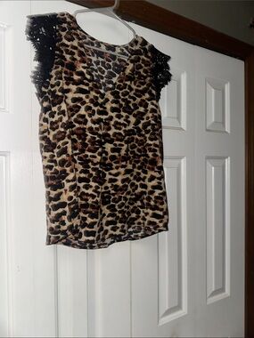 Leopard Print V-Neck Sleeveless Top with Fringe Shoulders
